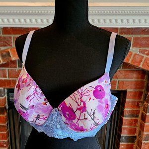 Lane Bryant Cacique Lavender Flowers & Lt Blue Lace Trim Bra. Size 44B